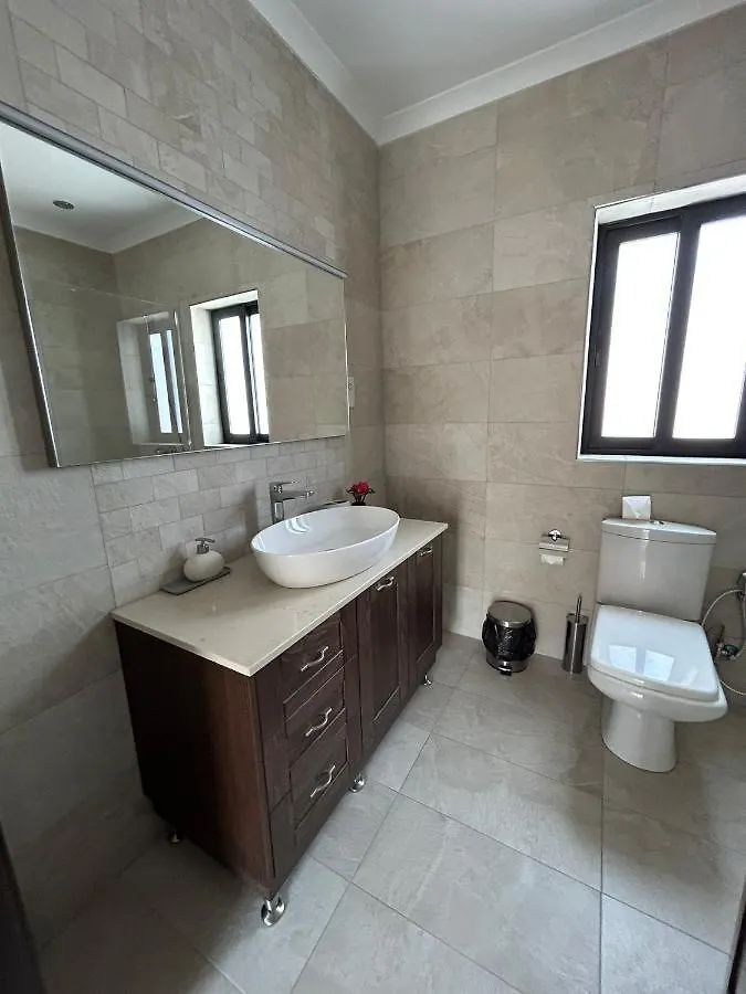 Dream Theatre Maisonette Marsaskala